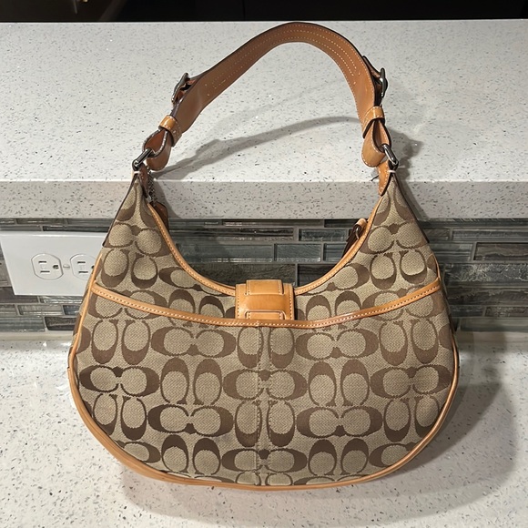 Vintage Hampton Coach Hobo Monogram Shoulder Bag - Picture 3 of 17